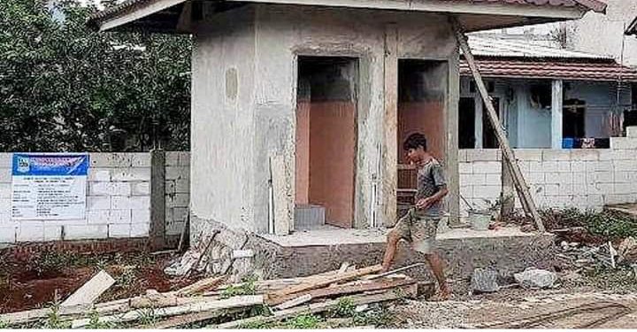 Begini Penampakan WC SD Seharga 196,8 Juta