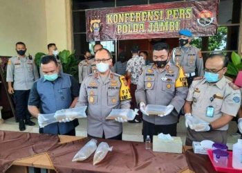 Polda Jambi Berhasil Gagalkan Penyelundupan Ribuan Baby Lobster