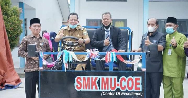 Wabup Muaro Jambi Hadiri Launching Mobil Esemka MU – COE SMK Muhammadiyah