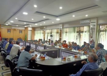 Komisi III DPRD Kota Jambi Gelar RDP Dengan Warga RT 07 Kenali Asam Bawah