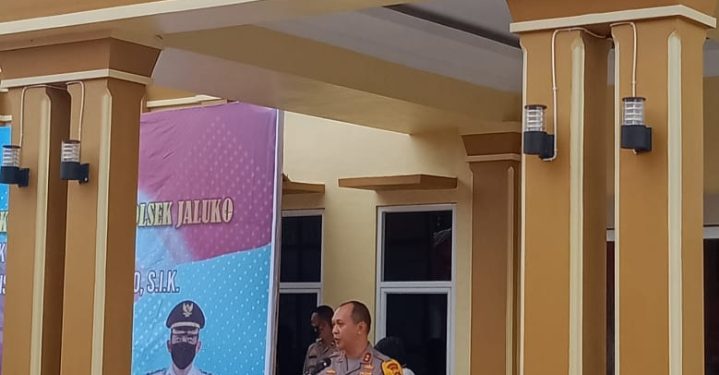 Kapolda Jambi didampingi Kapolres Muaro Jambi Resmikan Gedung Polsubsektor Sungai Gelam