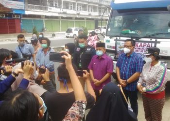 Diresmikan Wakil Wali Kota Jambi, ACT Salurkan 1 Truk Kontainer Bantuan Sembako ke Korban Gempa Sulsel