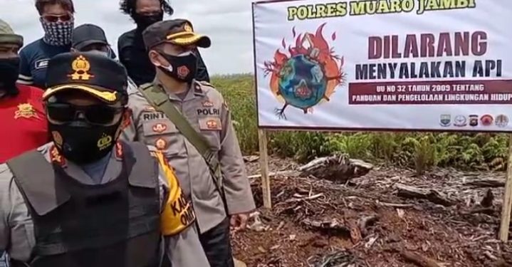 Kapolres Muaro Jambi Pimpin Patroli Cegah Karhutla di Kecamatan Kumpeh Ilir.