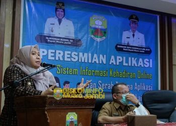 Bupati Resmikan Aplikasi Sistem Informasi Kehadiran Online