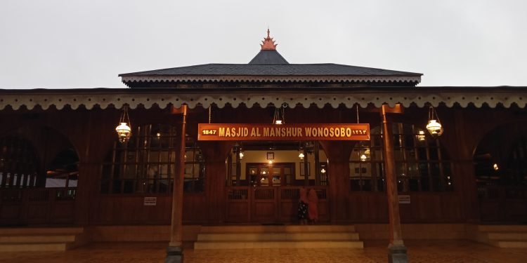 Masjid Al Manshur Salah Satu Pusat Penyebaran Islam di Wonosobo