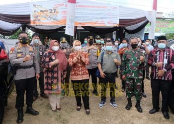 Bupati Masnah Dampingi Pj Gubernur Jambi Meninjau Pelaksanaan PSU