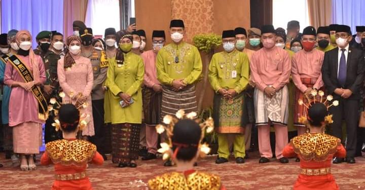 Pj.Gubernur Hadiri Peringatan HUT Kota Jambi