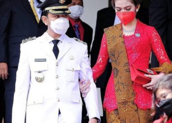 Terlibat Pungli THR modus Zakat, Gibran Copot Lurah di Solo