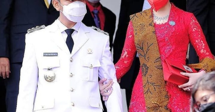 Terlibat Pungli THR modus Zakat, Gibran Copot Lurah di Solo