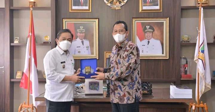 Wabup BBS Lakukan Kunker ke Pemkot Serang
