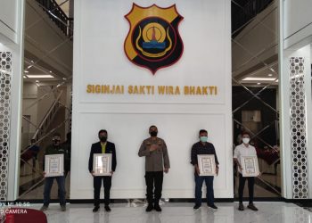 Polda Jambi Berikan Penghargaan Kepada Insan Pers di Jambi