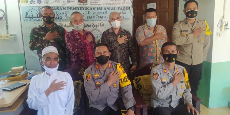 Kapolres Muaro Jambi Sambangi Ponpes Al Faqih Kasang Pudak