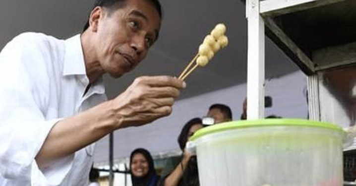 Ubah Statuta UI, Pengamat Juluki Jokowi The Man of Contradiction