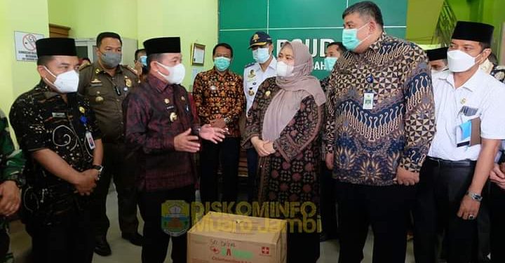 Gubernur Jambi dan Bupati Muaro Jambi Melakukan Kunjungan Kerja ke RSUD Sungai Bahar