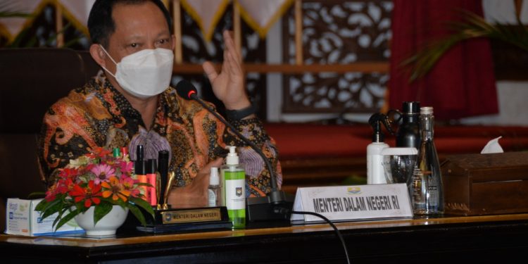 Gubernur Al Haris mendapat Apresiasi dari Mendagri atas Penanganan Covid-19 di Jambi.