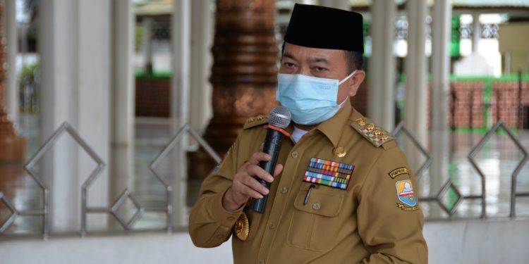 Urutan Enam Nasional, Gubernur Jambi Al Haris Kejar Persentase Vaksinasi Lindungi Warga