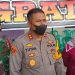 Dihadiri Ribuan Peserta, Kapolres Muarojambi Turun Langsung Bantu Kelancaran Vaksinasi Massal