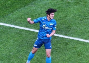As Roma Incar Sardar Azmoun Striker Timnas Iran