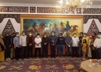 Gubernur Al Haris Harap Advokat Jambi Ikut Mengawal Pembangunan Dalam Mewujudkan Jambi Mantap