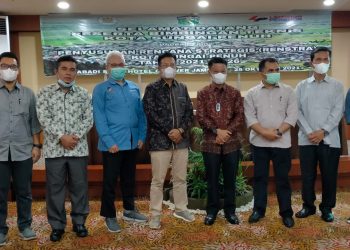 Pj. Sekda Kota Sungai Penuh Buka Bimtek Pendampingan Penyusunan Renstra OPD