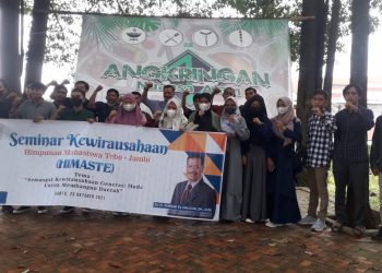 Dirut Bank Jambi Dorong Mahasiswa Kembangkan Potensi Diri Sebagai Enterpreneurshif