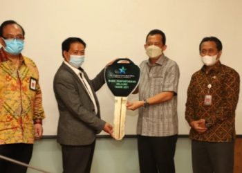 Wabup Muarojambi BBS Terima Bantuan Mobil Perpustakaan Keliling