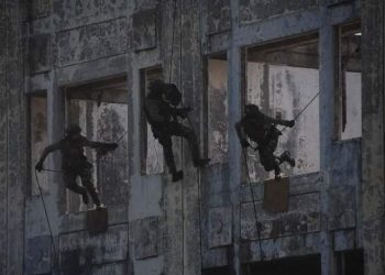 Prajurit Pasmar  1 Lakukan Latihan Pertempuran Kota