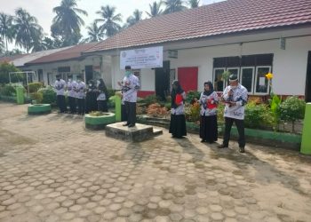 SD 61 Kasang Pudak Gelar Upacara Hari Guru Nasional Ke-76