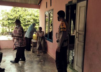 IPDA Wiwik Utomo Pimpin Vaksinasi Door to Door di Taman Rajo