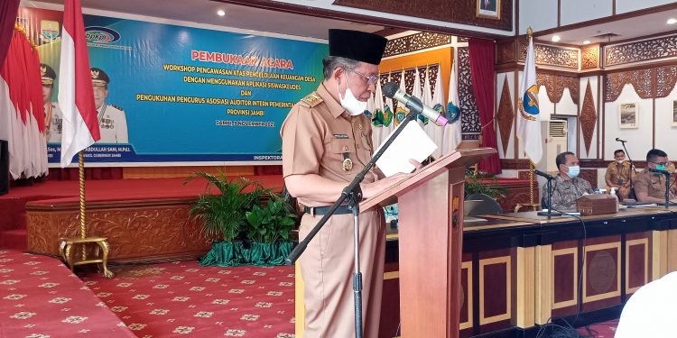 Wagub Abdullah Sani Mengukuhkan Pengurus AAIP Provinsi Jambi