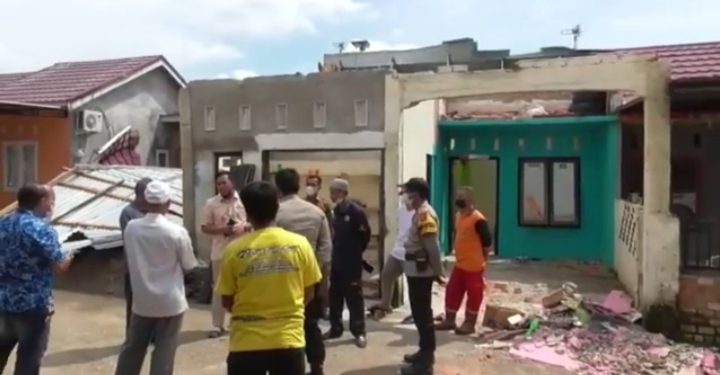 Puting Beliung Hancurkan Empat Rumah Warga di Sungai Gelam
