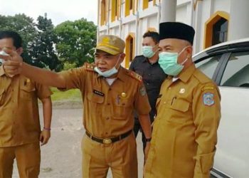 H. Mashuri Pantau Kondisi Lapangan Kantor Baru Bupati Merangin