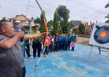 Serunya, Perkenalan Olahraga Panahan di SDN 61 Kasangpudak