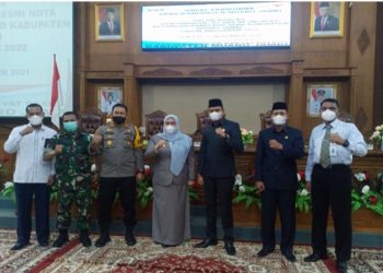 Ketua DPRD Muarojambi Pimpin Rapat Paripurna Penyampaian Nota Keuangan RANPERDA APBD