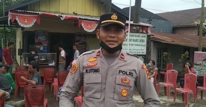 Polsubsektor Taman Rajo Gelar  Vaksinasi kepada Sopir Batubara