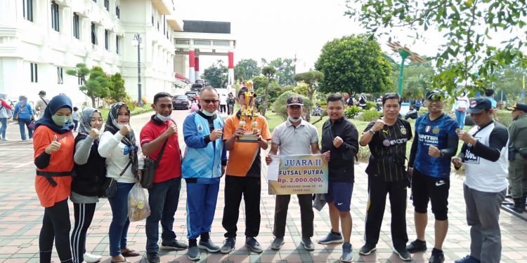 Tim Futsal Kominfo Provinsi Jambi Raih Juara 2 