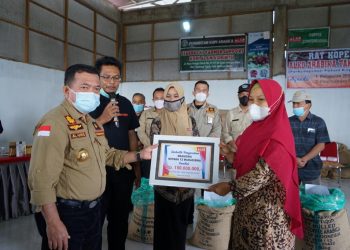 Al Haris Ajak Petani Pertahankan Kualitas Kopi Kerinci