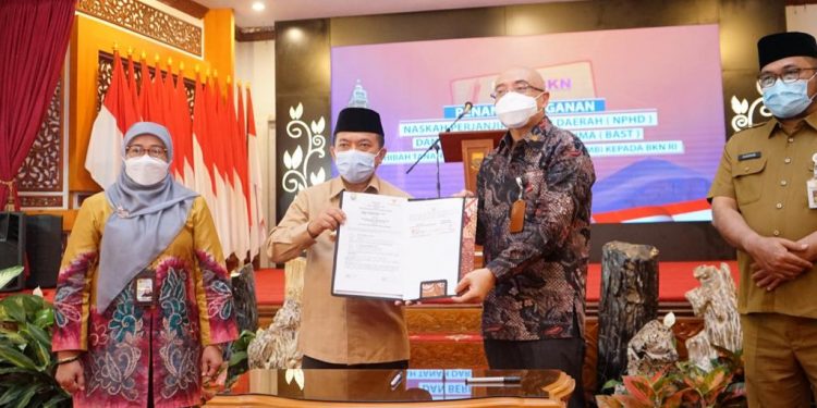 Pemprov Jambi Hibahkan Tanah Kepada BKN RI
