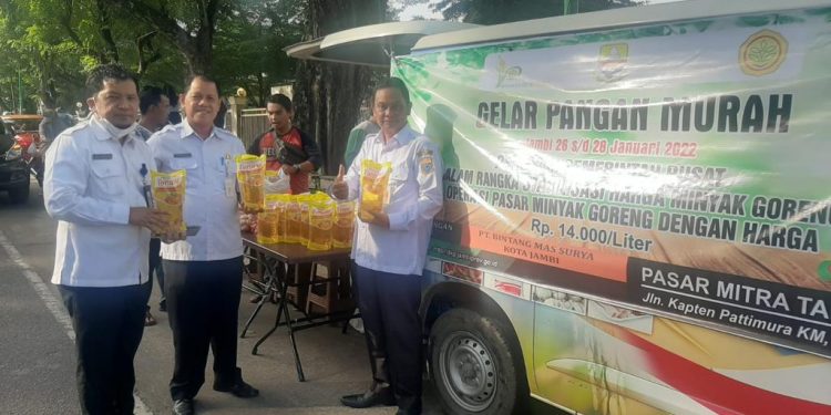 Atasi Kenaikan Harga Minyak Goreng, Pemprov Jambi Gelar Pangan Murah 