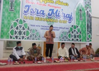 Wabup BBS Hadiri Isra’ Mi’raj di Masjid Roudlatussalikin Sungai Bahar