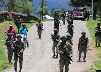 8 Jenazah Karyawan yang Ditembak KKB Papua Belum Bisa Dievakuasi 