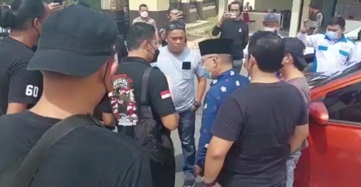 Legalisasi “Law As a Tool of Crime” di Penangkapan Wilson Lalengke