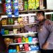 KBO Binmas Cek Minyak Goreng dan Sembako di Desa Bukit Baling Sekernan