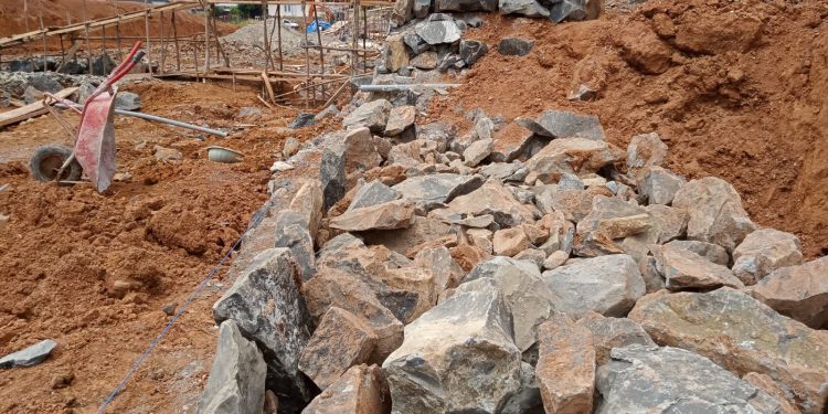 Pembangunan Proyek Proteksi Switchyard GITET Senilai 2 M di Bangko, Diduga Asal Jadi