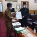 Timsel Calon Anggota KI Jambi Serahkan Berkas Kepada Ketua DPRD Provinsi Jambi