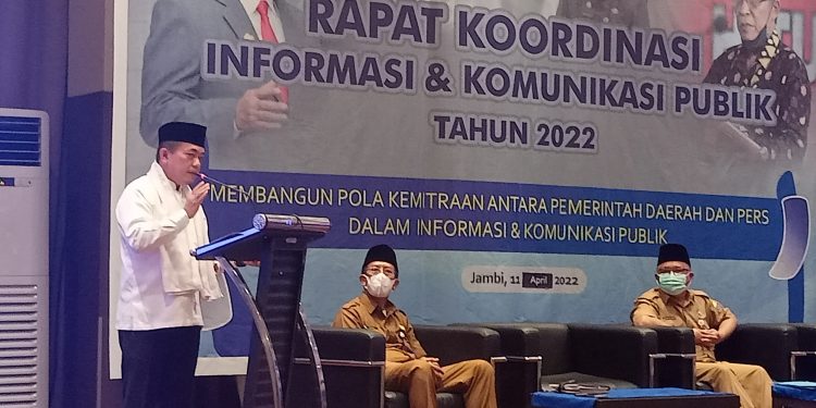 Gubernur Al Haris Ancam Copot Kadis yang Alergi Terhadap Media