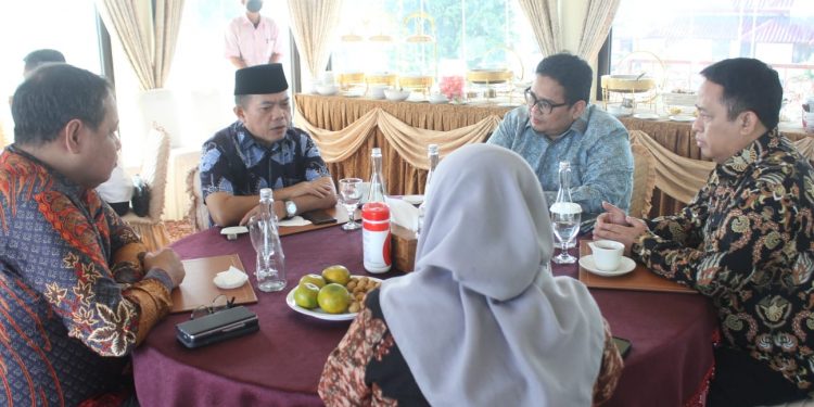 Al Haris Terima Audensi Bawaslu RI, Pemrov Siap Selengarakan Tahapan Pemilu 2024