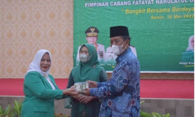 Wagub Abdullah Sani Hadiri Halal Bihalal dan Pelantikan Akbar Fatayat NU Se-Provinsi Jambi