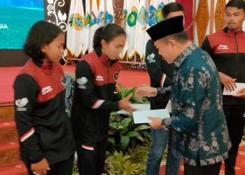 Al Haris Ajak KONI Tingkatkan Sinergitas Bangun Olahraga Jambi