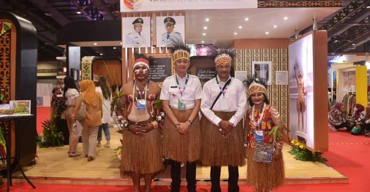 Pj Bupati Muaro Jambi Menghadiri Pembukaan Pameran Apkasi Otonomi Expo (AOE) 2022
